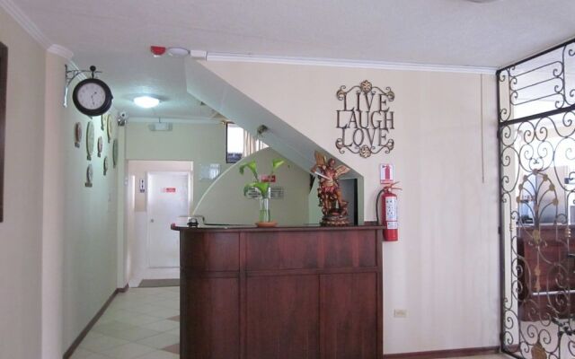 Hotel LEF