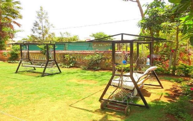 Manas Cottage Saputara
