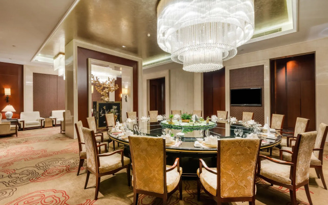 Crowne Plaza Xiangyang by IHG