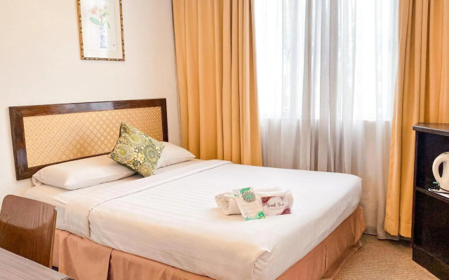 Desa Queenspark Hotel