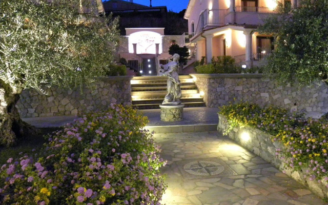 Hotel Ristorante Borgo La Tana