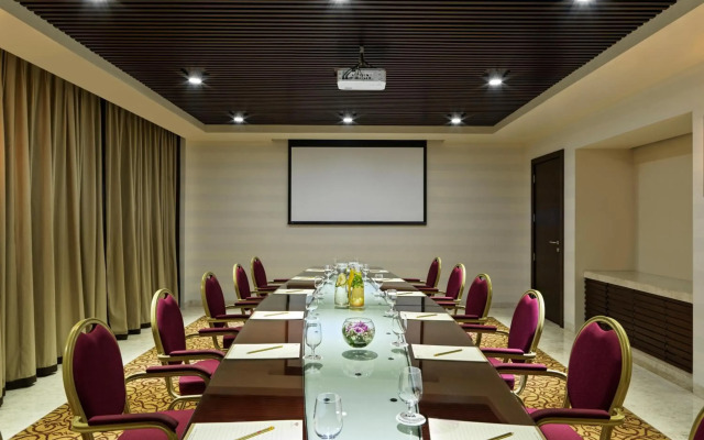 The Club by Fanar