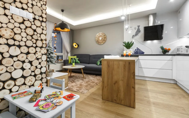 New Wave Apartment Tropical