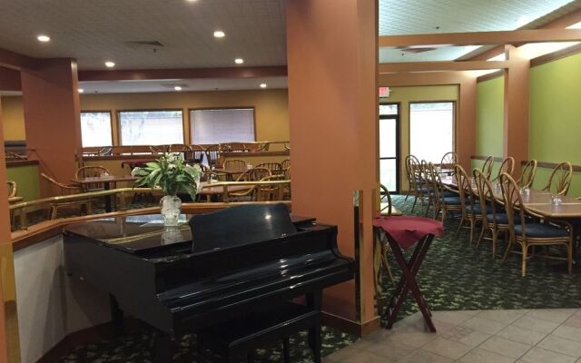 Ramada Portland Airport