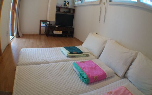 Bukchon Guesthouse