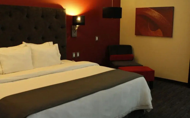 Holiday Inn Express Toluca Galerias Metepec