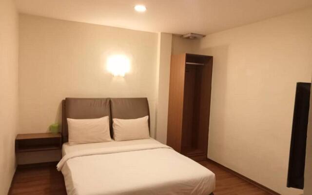 OYO 960 I Harmony Hotel