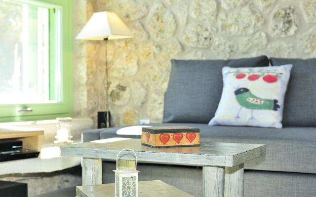 Mounty Island Villas
