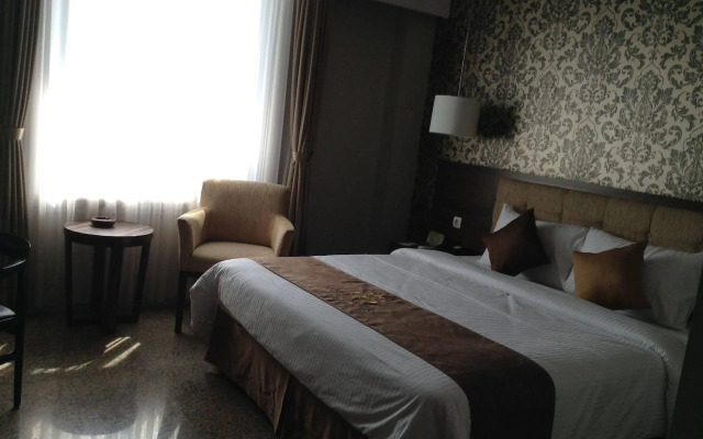 Hotel Safira Magelang