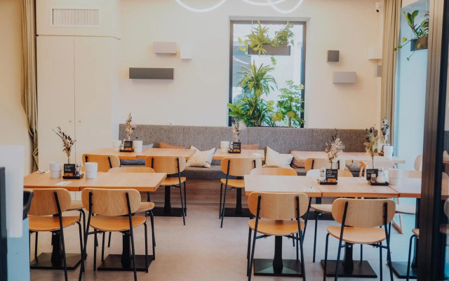 Levy's Rooms & Breakfast