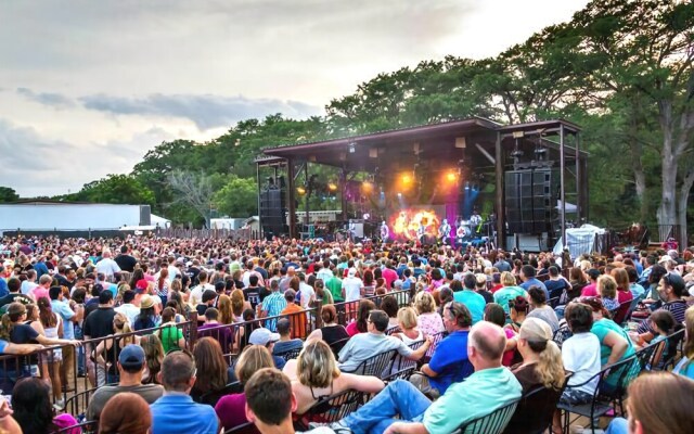 Ricks River Haus by RedAwning