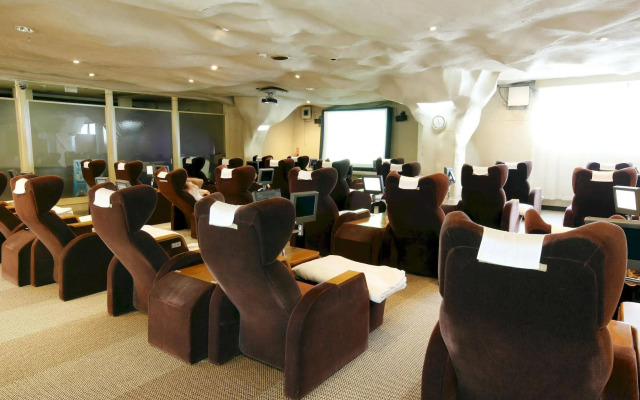 Spa Resort President - Male Only