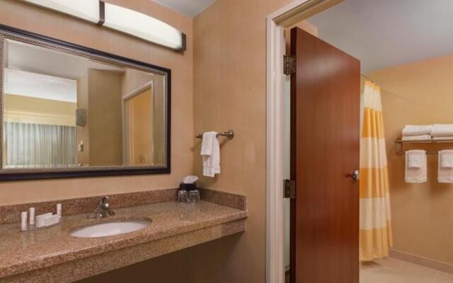 Courtyard Harrisburg Hershey