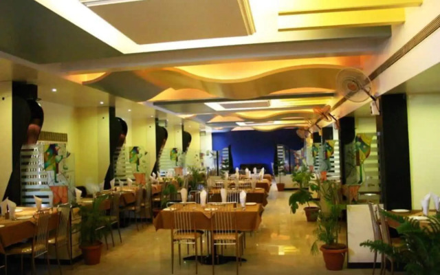 Bajaj Residency by OYO Rooms