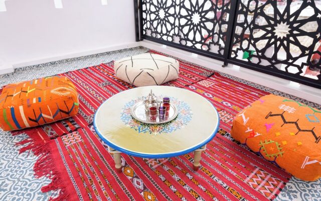 Dar Al Jeld Guesthouse