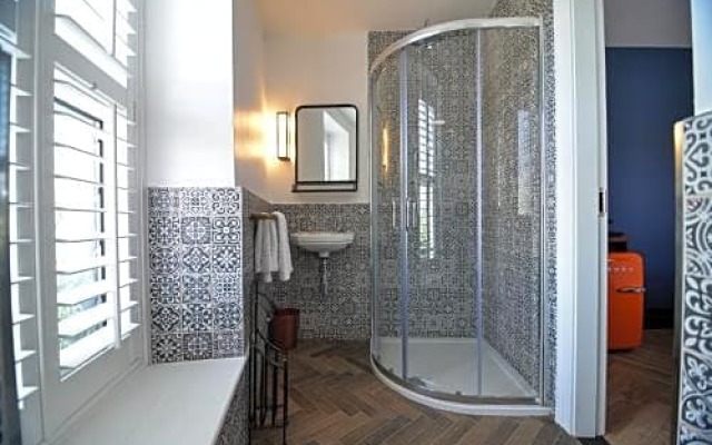 the Continental Boutique Residence