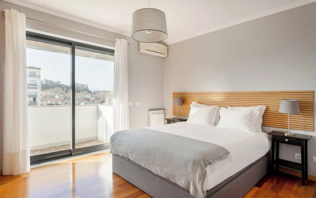 Elegant Flat in Benfica