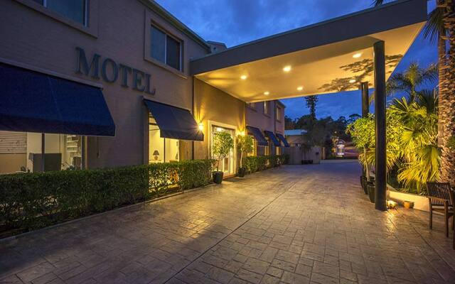 Mollymook Shores Motel