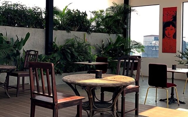 Lao Poet Hotel