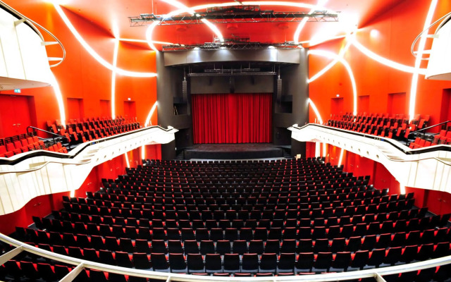 Hotel Deutsches Theater Stadtmitte (Downtown)