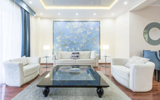 Oasis Apartments - Liberty Bridge