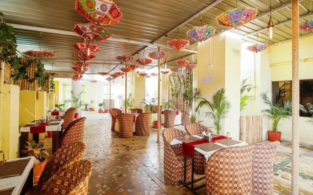 OYO 24266 Hotel Gazebo