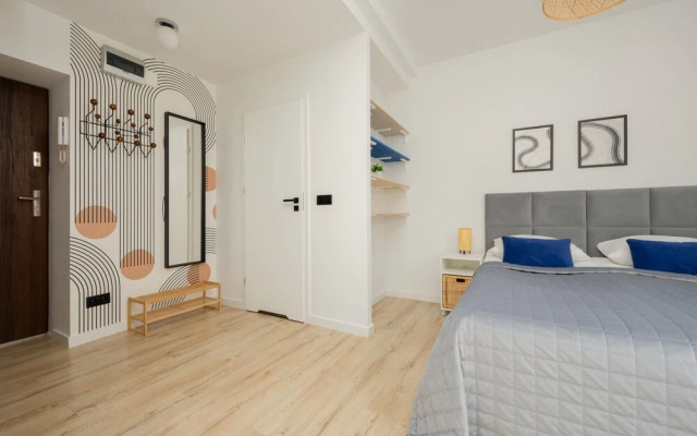 Chmielna Studio Warsaw Center by Renters