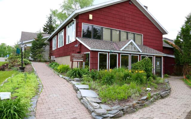 Bluebird Cady Hill Lodge