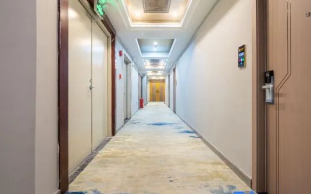 Pingtan Yanyu Hotel (Pingtan Longfengtou Seashore Resort)