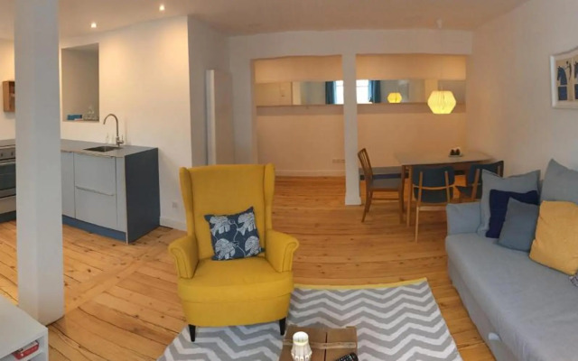 Rosinas - Fräulein Thäsler