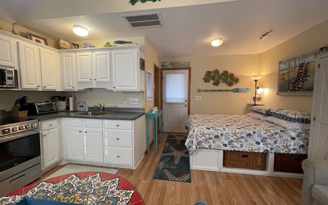 7 Safe Harbor Studio Bedroom Condo by RedAwning