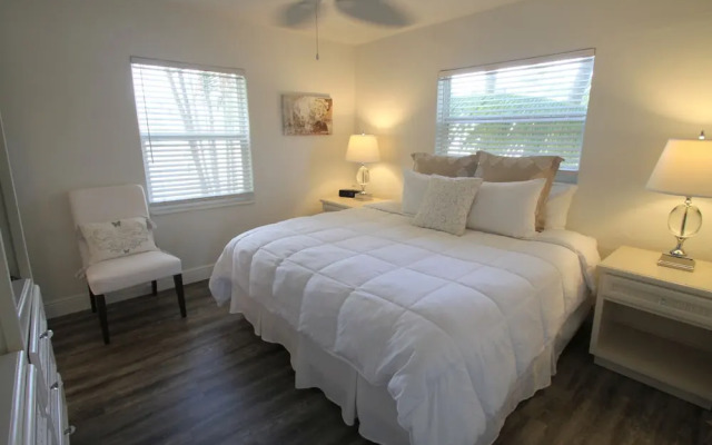 Sea Spray Inn