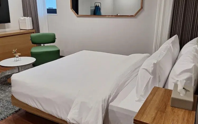 Hotel Sheja Masan