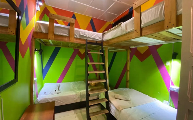 Lienzo Hostel & Museum