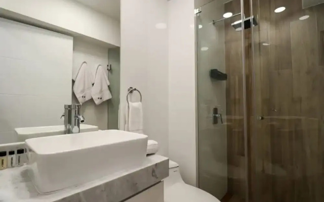w Splendid 1BR Duplex in Miraflores