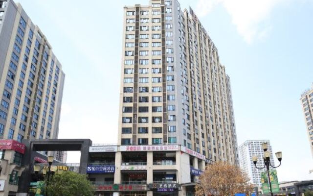 Chongqing Shengge Hotel (Qijiang Wanda Plaza Branch)