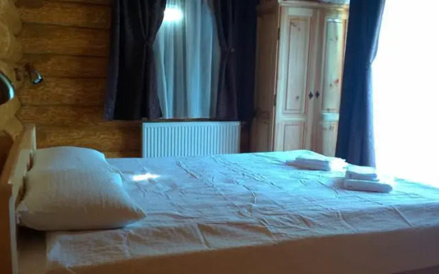 Cabana Izvorul Delnitei