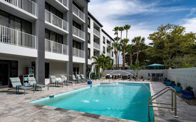 Courtyard by Marriott - Naples