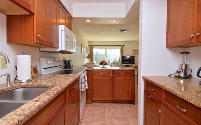 Jamaica Royale 91 - Two Bedroom Condo