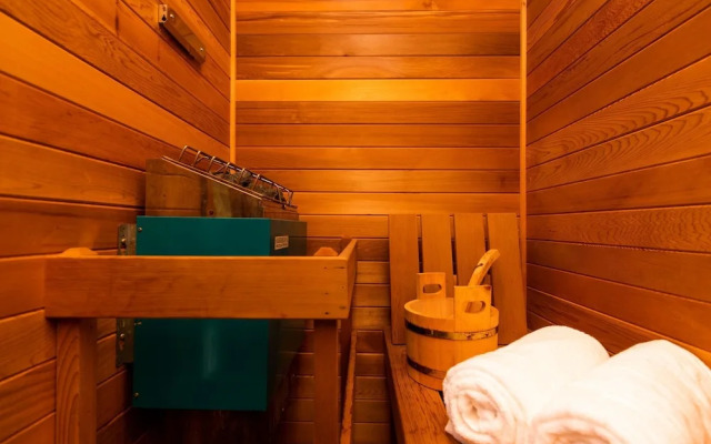 Sea Star by AvantStay | Gold Medal Olympian's Malibu Estate | Pool, Spa & Views