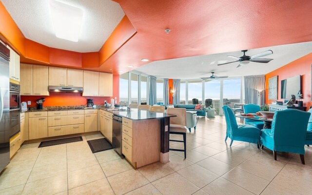 Crb0515 4 Bedroom Condo