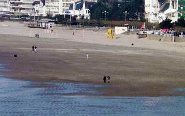 Apartment With 2 Bedrooms In La Baule Escoublac, With Wonderful Sea View, Furnished Terrace And Wifi 5 M From The Beach