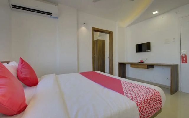 Rk's Regency By OYO Rooms