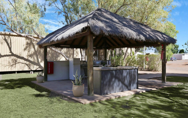 Aaok Moondarra Accommodation Village