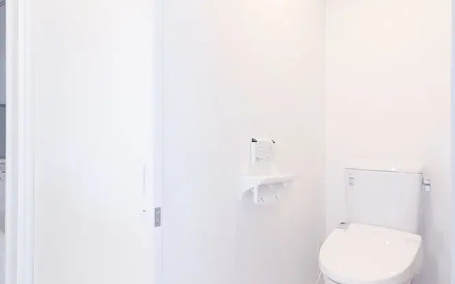 bHotel