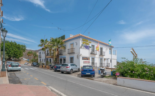 Hotel Playamaro