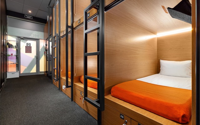 Capsule Hotel GettSleep Sheremetyevo