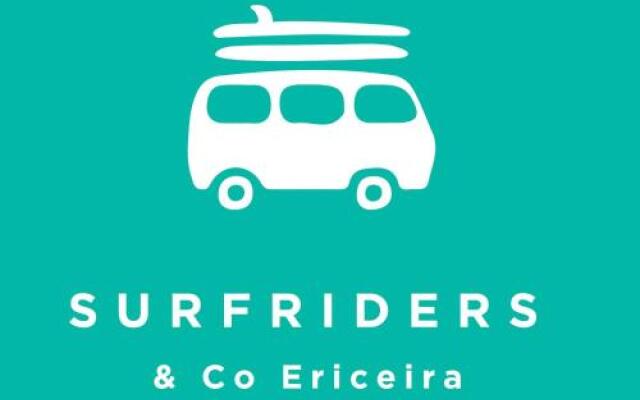 Surf Riders & Co - Surf Camp Moinhos