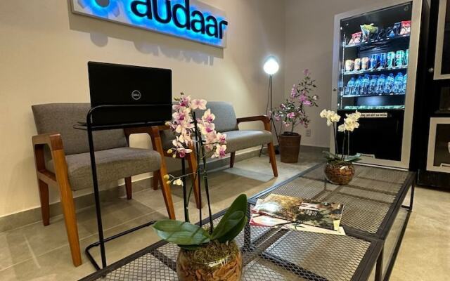 Audaar Tech Suítes