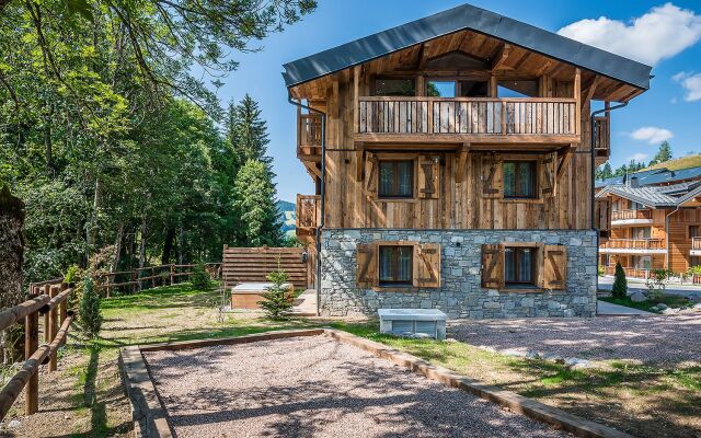 Moulin II - Design Chalet With Private Hot-tub and Garden